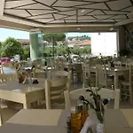 Plaza Pallas 아파트호텔