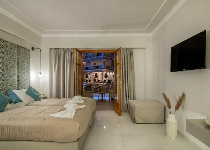 Aparthotel Plaza Pallas