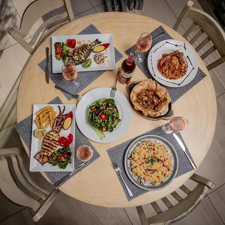 Plaza Pallas Apartmanhotel Ciliví