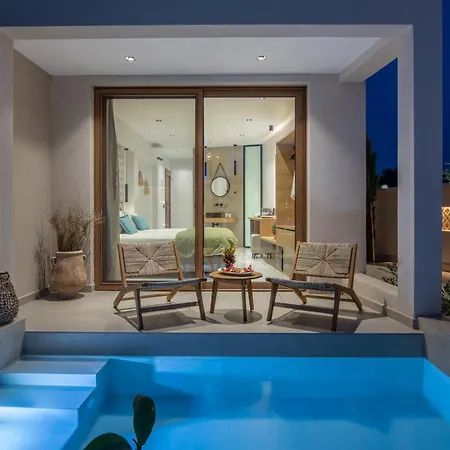 Plaza Pallas Aparthotel