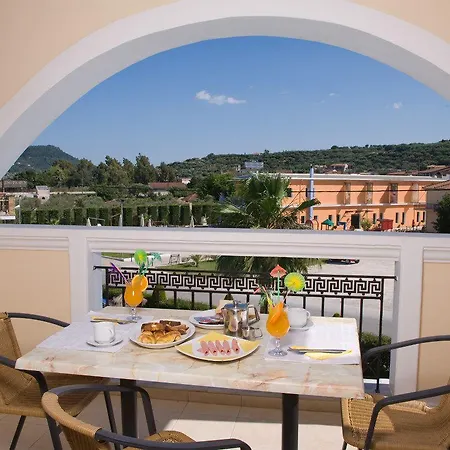 Aparthotel Plaza Pallas 4*