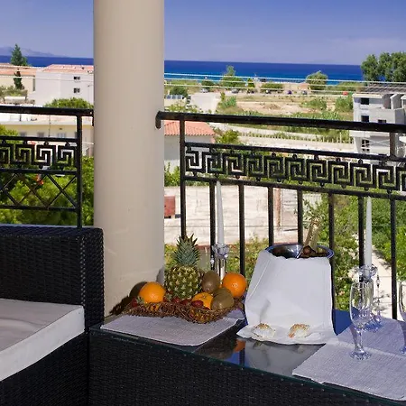 Aparthotel Plaza Pallas 4*