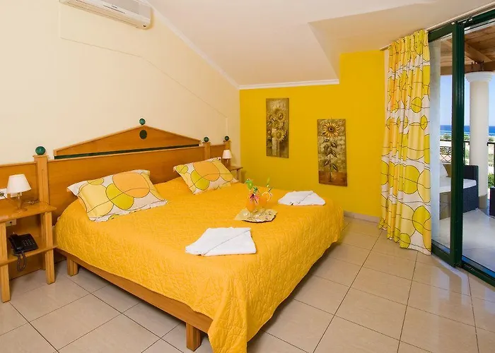 Plaza Pallas Lejlighedshotel