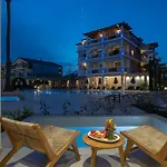 Aparthotel Plaza Pallas