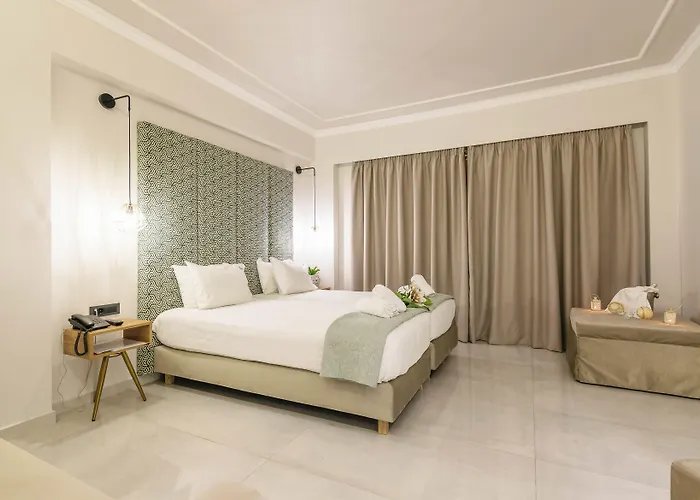 Plaza Pallas Aparthotel 4*