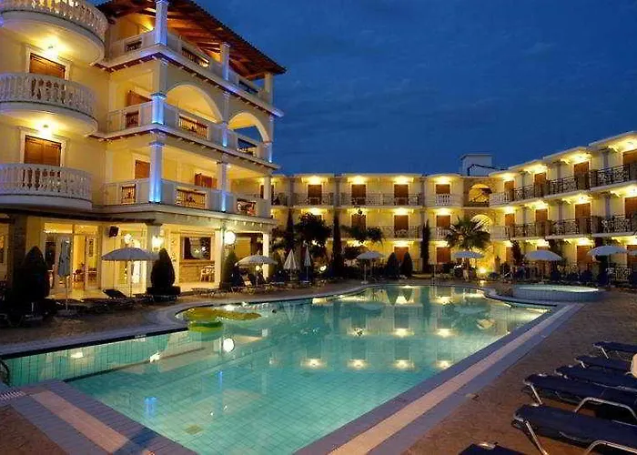 Plaza Pallas Aparthotel 4*